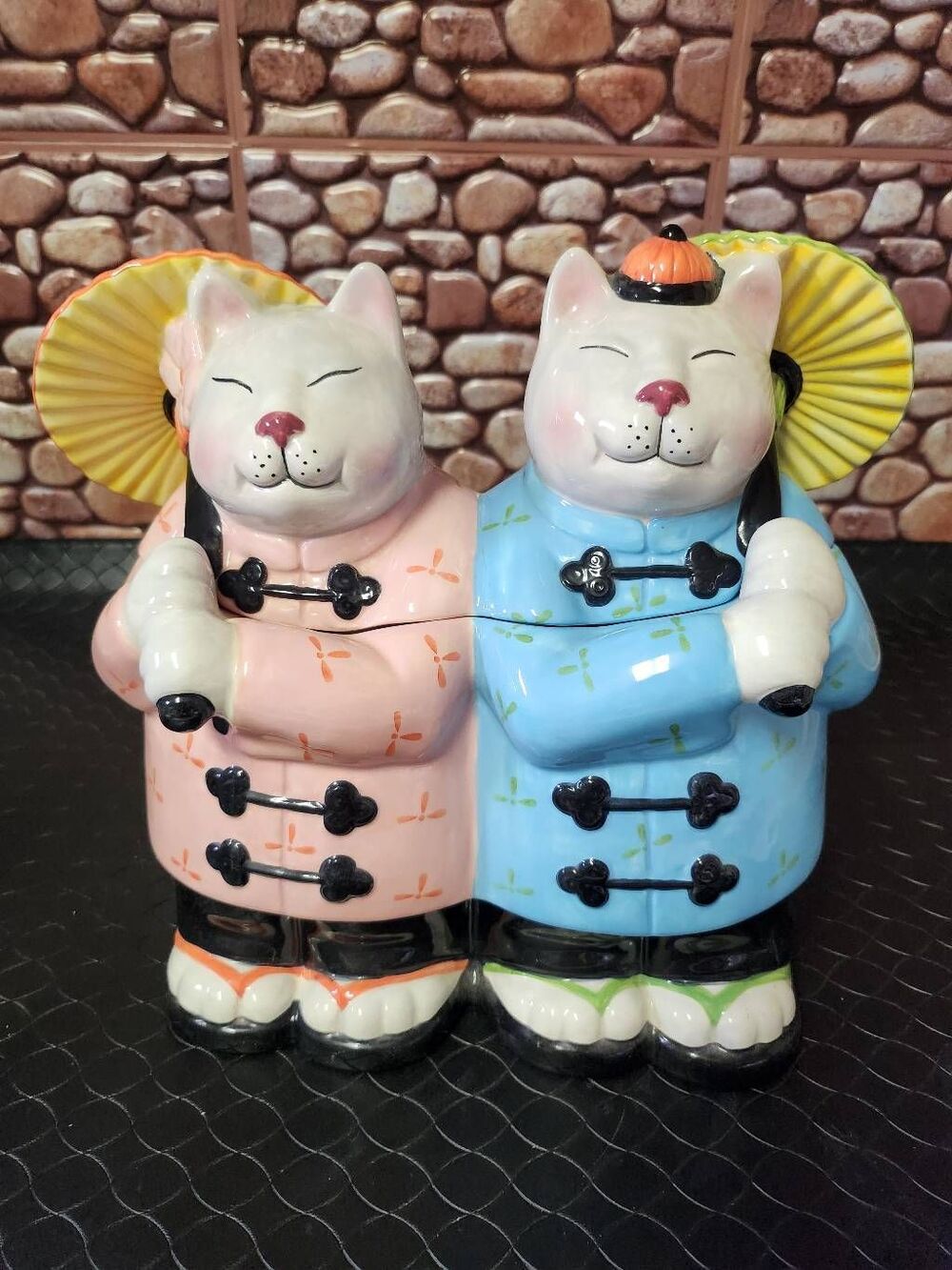 Clay Art 1999 Cat Cookie Jar